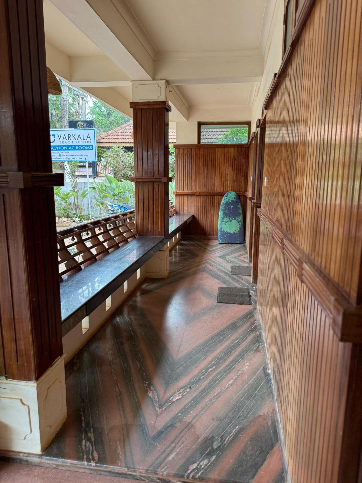 Beach View Balcony Resort By Hello Varkala Kültér fotó