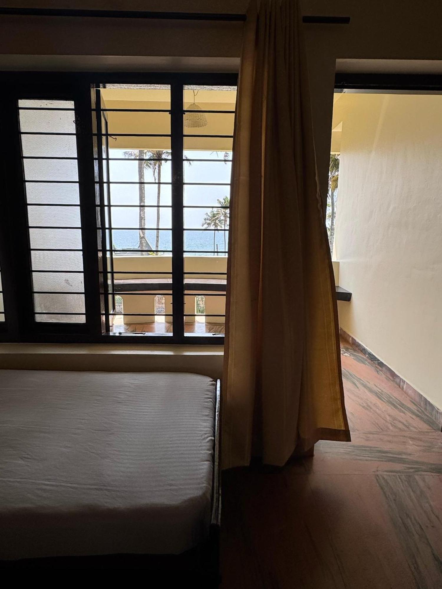 Beach View Balcony Resort By Hello Varkala Kültér fotó